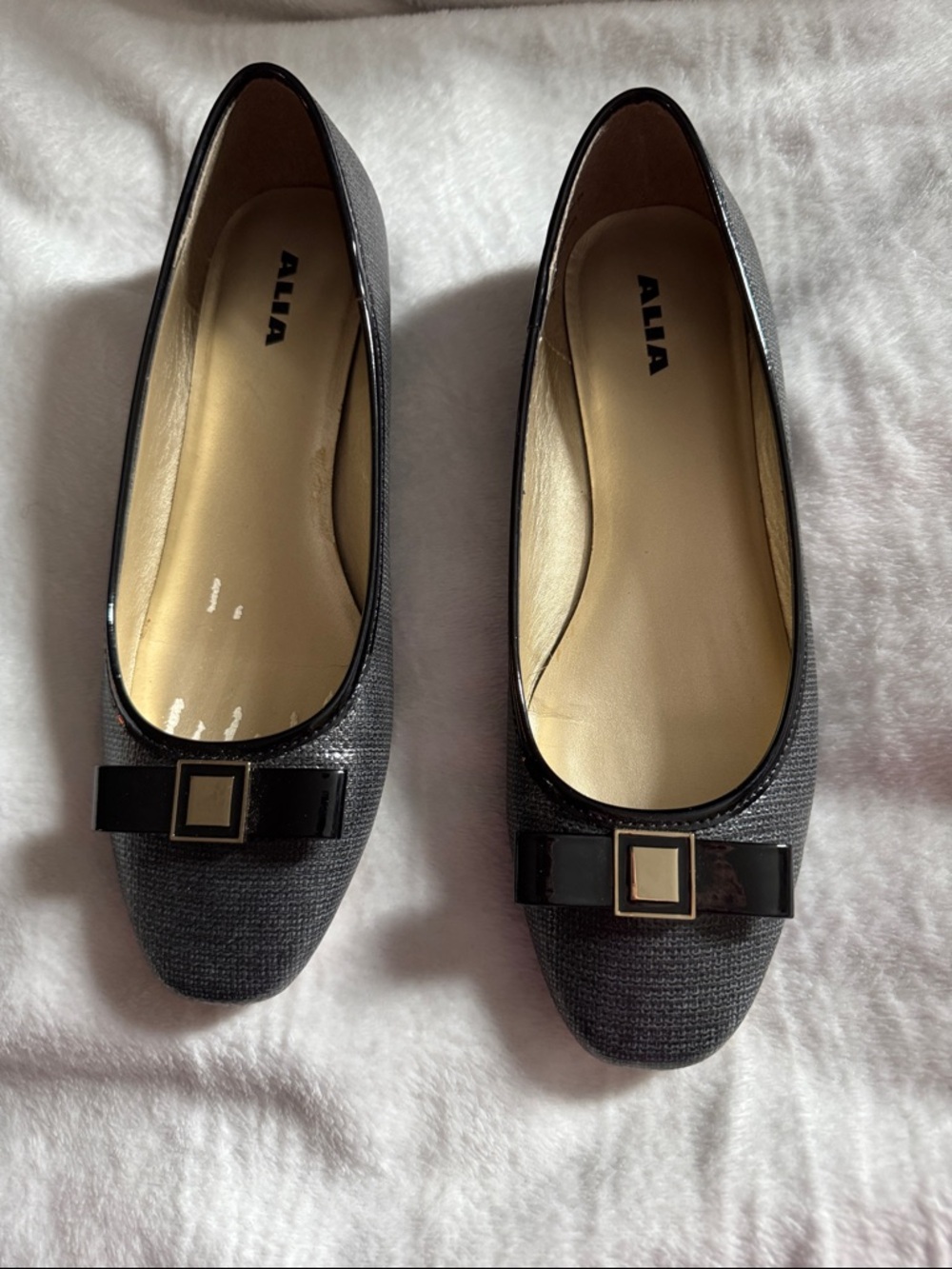 Alia Black Textured Bow-Accent Ballet Flats